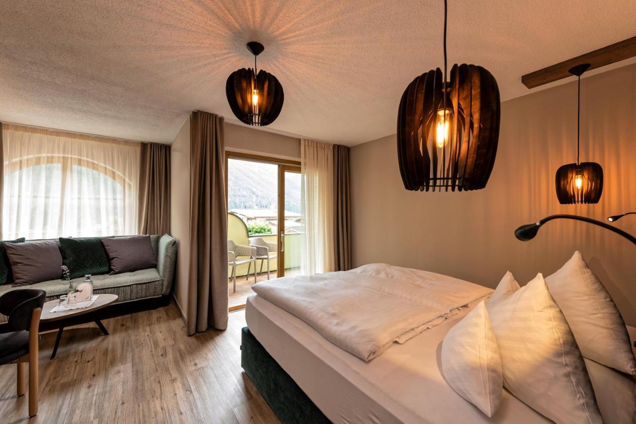 Alpinresort Stubaierhof ****S Fulpmes Buitenkant foto