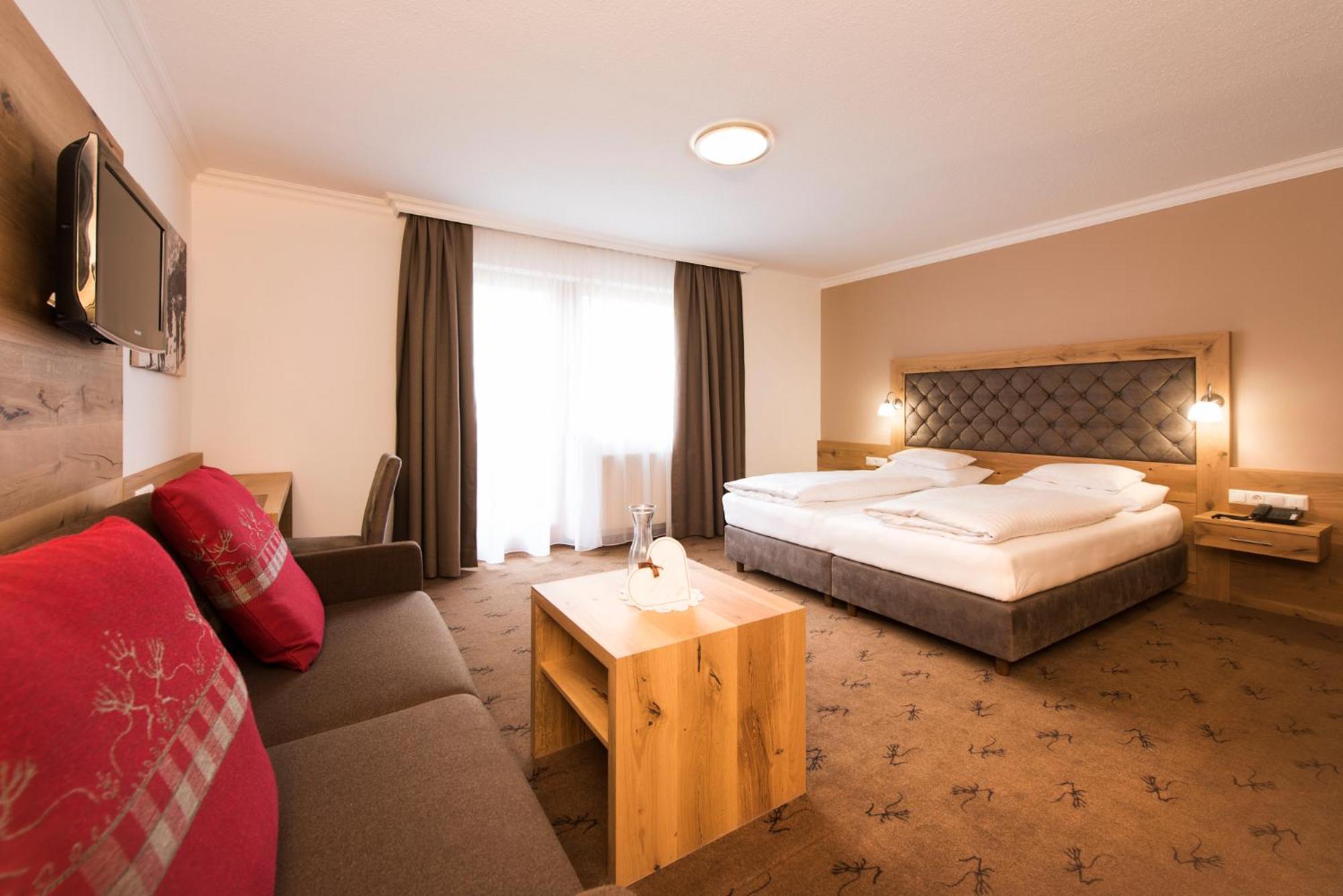 Alpinresort Stubaierhof ****S Fulpmes Buitenkant foto